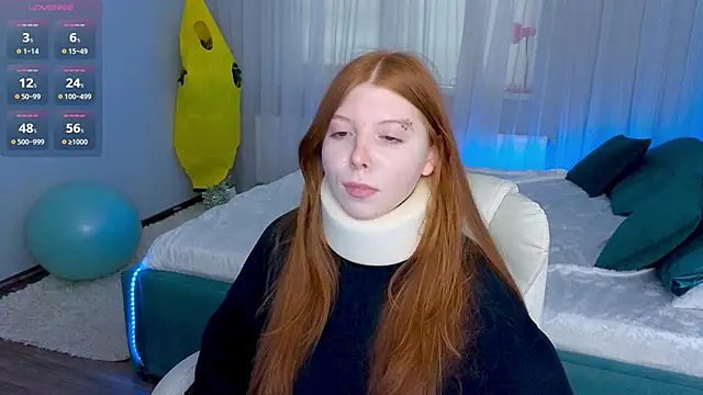 Adell  Shine online show from September 30, 11:15 am