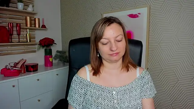 angelaSamt online show from April 22, 5:32 am