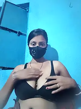 posewith online show from September 17, 9:27 pm