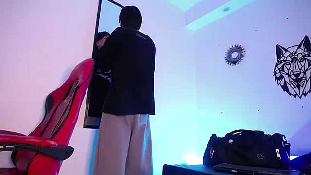 Anhonymus  online show from November 9, 3:38 am