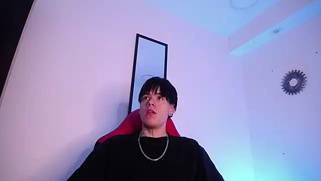 Anhonymus  online show from November 10, 3:38 am