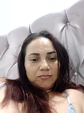 Snapshot of Amanda39 chatting on April 3, 2:31 am Amanda39 online show from April 3, 2:31 am