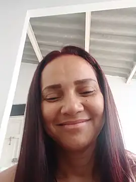 Snapshot of Amanda39 chatting on May 13, 11:40 am Amanda39 online show from May 13, 11:40 am