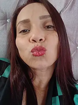 Snapshot of Amanda39 chatting on May 22, 8:14 pm Amanda39 online show from May 22, 8:14 pm