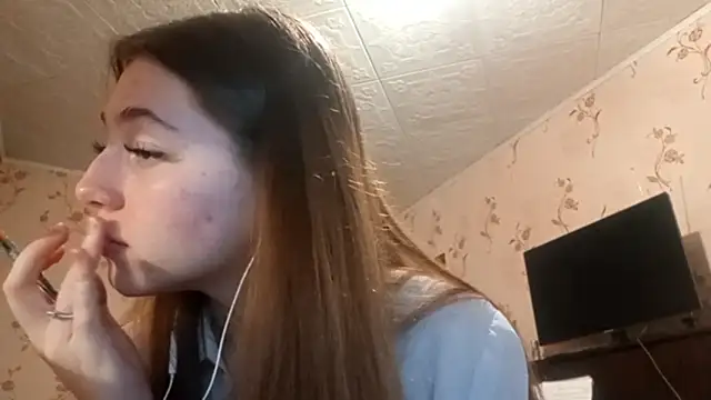 Sophiecuttie online show from September 10, 4:18 pm