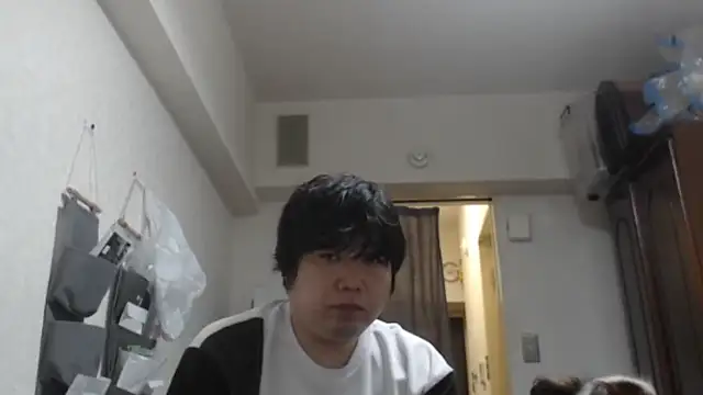 Snapshot of raterate555 chatting on December 16, 11:59 am raterate555 online show from December 16, 11:59 am