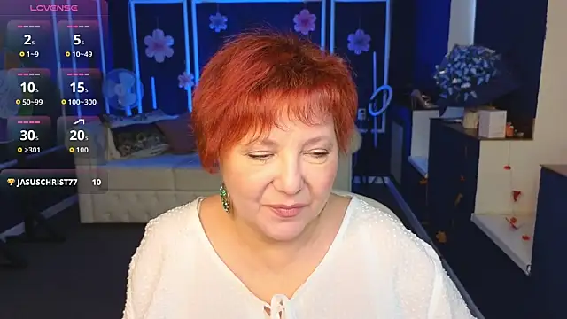 Kira Kenett online show from November 25, 6:57 am