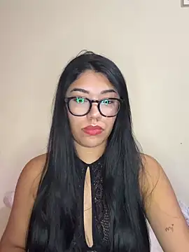 Snapshot of Alexa69xx chatting on April 29, 9:32 pm Alexa69xx online show from April 29, 9:32 pm