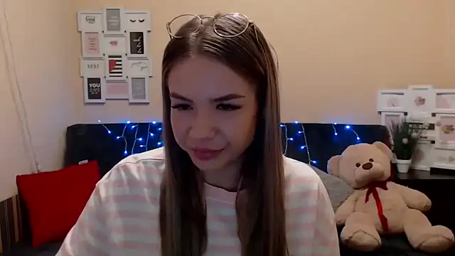 aSingleOne online show from February 27, 9:04 pm