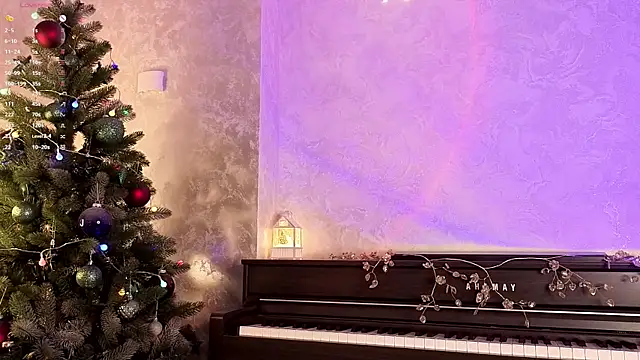 Sunflovery online show from December 21, 8:05 pm