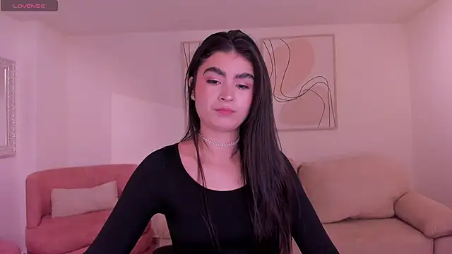 LucyWeiss  online show from November 21, 7:23 pm