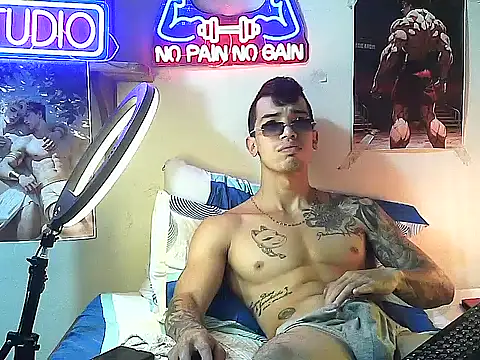 Strongcockfitness online show from October 3, 12:57 pm