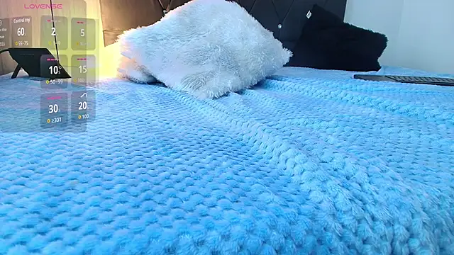 Snapshot of Ruby_Whispers chatting on November 6, 12:28 pm Ruby Whispers online show from November 6, 12:28 pm