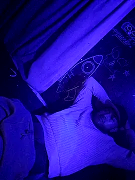 johnboones10 online show from December 21, 7:26 am