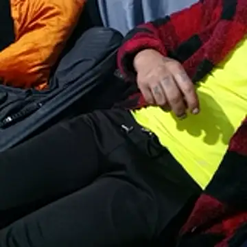 Snapshot of johnboones10 chatting on April 10, 9:52 pm johnboones10 online show from April 10, 9:52 pm