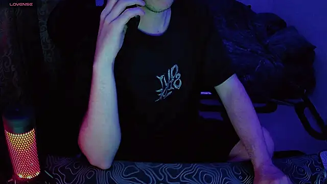 xXxHARDPORNxXx online show from June 2, 5:04 pm
