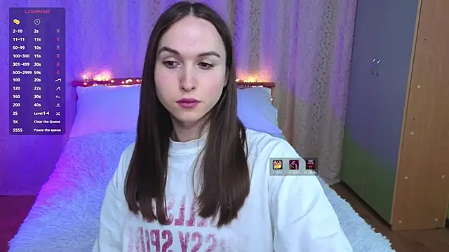 Angeel Kate online show from April 10, 11:37 am