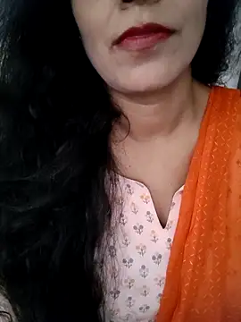 Snapshot of Deepa_Sharma143 chatting on September 12, 5:40 am Deepa Sharma143 online show from September 12, 5:40 am