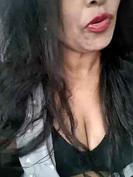 Snapshot of Deepa_Sharma143 chatting on October 3, 6:21 am Deepa Sharma143 online show from October 3, 6:21 am