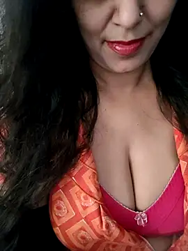 Snapshot of Deepa_Sharma143 chatting on October 4, 10:57 am Deepa Sharma143 online show from October 4, 10:57 am