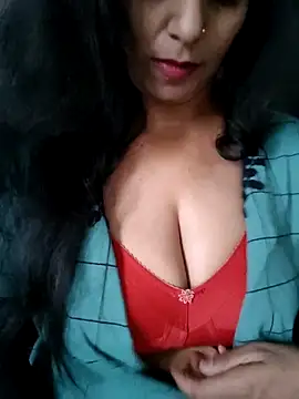 Deepa Sharma143 online show from April 3, 1:47 am