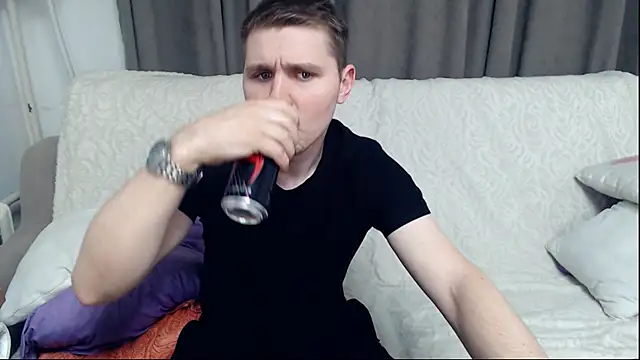 Snapshot of wizard_69 chatting on September 12, 6:41 pm wizard 69 online show from September 12, 6:41 pm