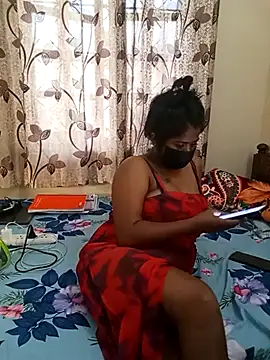 HAANNIAA online show from November 22, 11:42 am