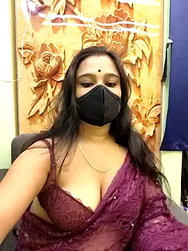 naughty nataasa online show from September 9, 11:10 am