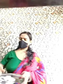 naughty nataasa online show from October 13, 6:24 am