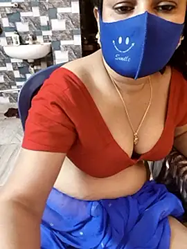 naughty nataasa online show from April 4, 8:50 pm