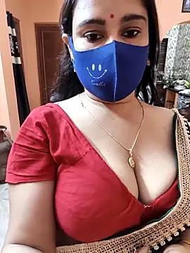 naughty nataasa online show from April 14, 6:25 pm