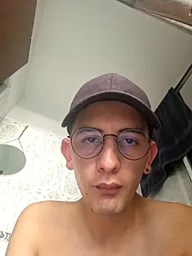 Snapshot of STEVAN_RXX chatting on January 9, 8:21 pm STEVAN RXX online show from January 9, 8:21 pm