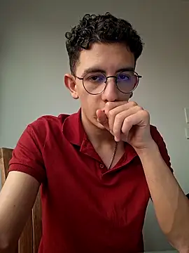 Snapshot of STEVAN_RXX chatting on March 1, 10:34 pm STEVAN RXX online show from March 1, 10:34 pm