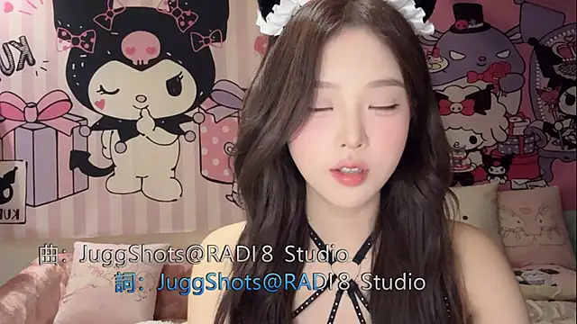 Snapshot of 1x-TangTang chatting on September 17, 2:19 pm 1x-TangTang online show from September 17, 2:19 pm