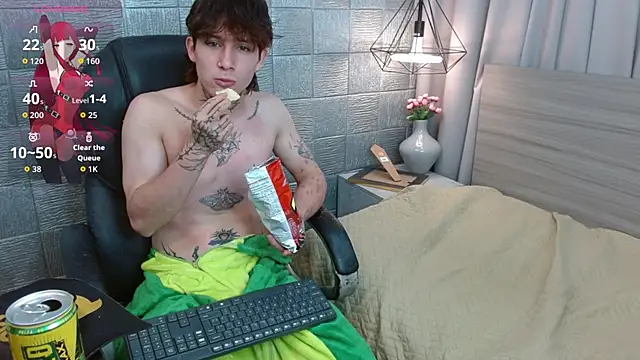 Iantwink18 online show from September 15, 9:59 pm