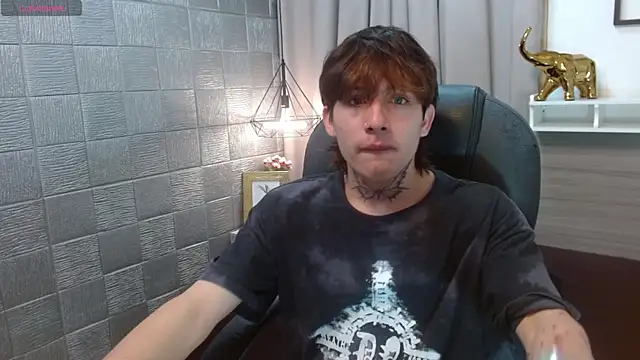 Iantwink18 online show from September 25, 5:27 pm