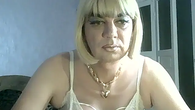 NiraFrost online show from October 19, 5:46 pm