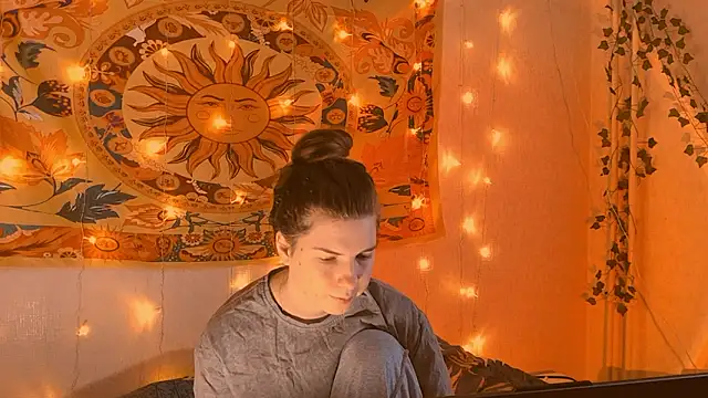 AliceCUNTach online show from February 28, 5:08 am