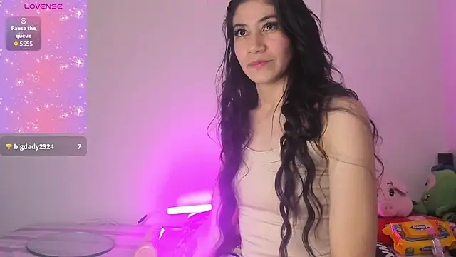 lustlunna online show from December 19, 1:45 am