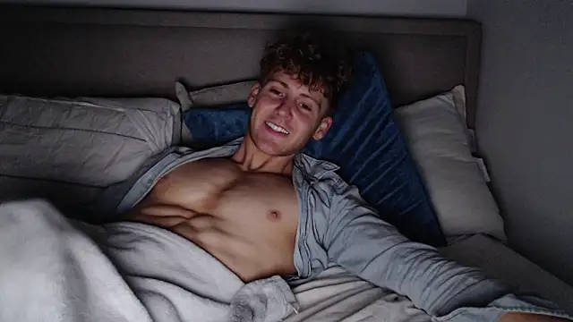 DominantAlex18 online show from March 17, 2:31 pm