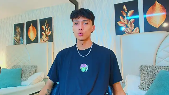 Lean Portman online show from September 19, 8:42 pm