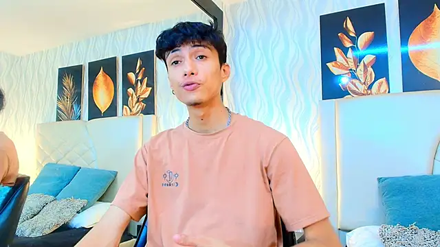 Lean Portman online show from October 17, 8:22 pm