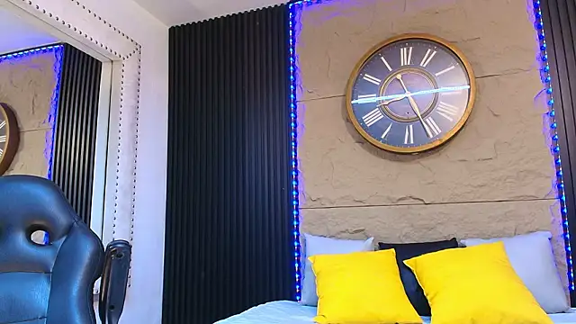 Lean Portman online show from March 19, 2:32 pm