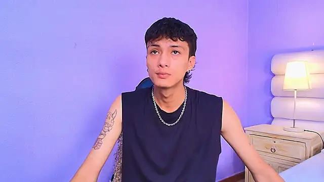 Lean Portman online show from March 20, 2:33 pm