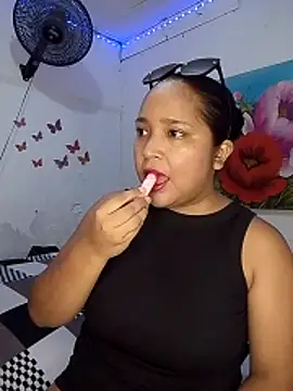 Angelly ricura online show from March 26, 6:02 pm