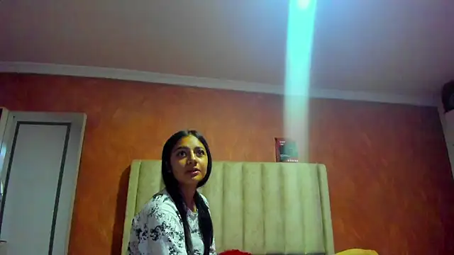 Naomi 205 online show from November 19, 2:22 am