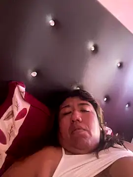 Wenlop online show from November 24, 5:12 pm