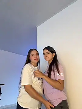 Ashley and Zoe online show from February 1, 5:22 pm