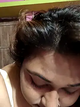 Snapshot of hotbhabhi011 chatting on September 29, 11:04 am hotbhabhi011 online show from September 29, 11:04 am