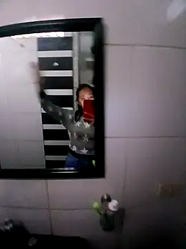 Snapshot of Venuxx chatting on December 14, 6:23 pm Venuxx online show from December 14, 6:23 pm